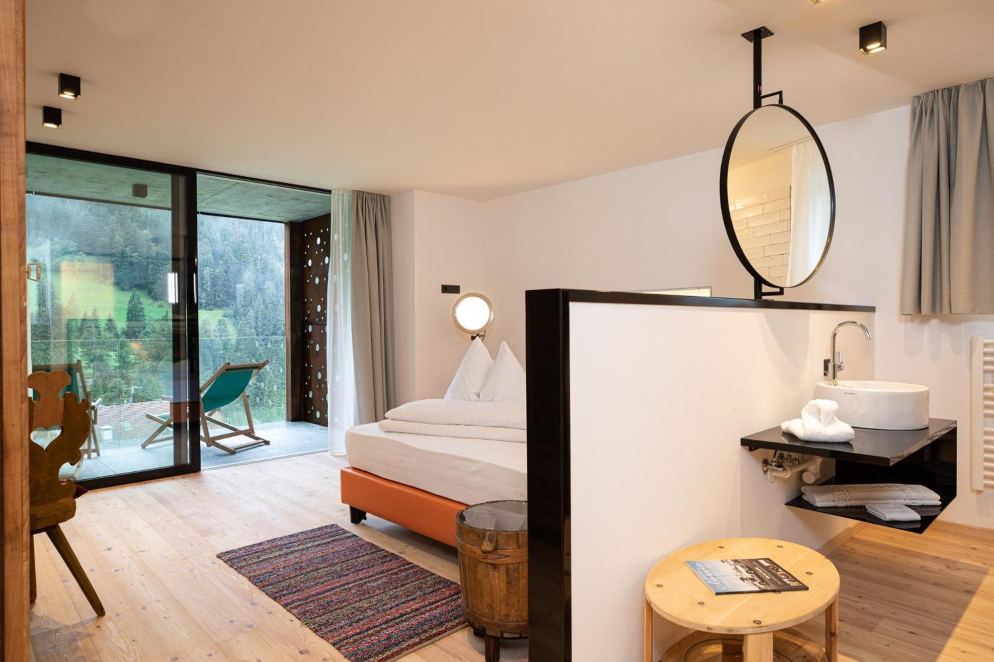 Al Plan, A Mountain Moving Hotel San Vigilio Di Marebbe Phòng bức ảnh