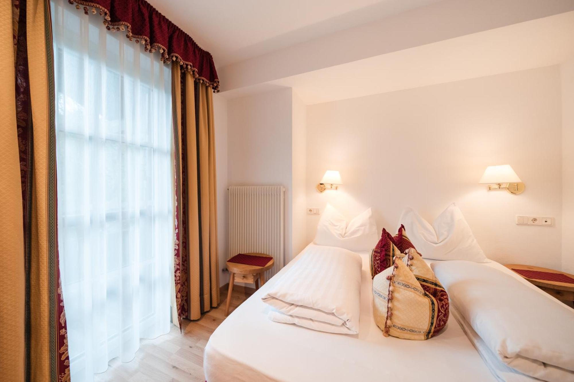 Al Plan, A Mountain Moving Hotel San Vigilio Di Marebbe Ngoại thất bức ảnh